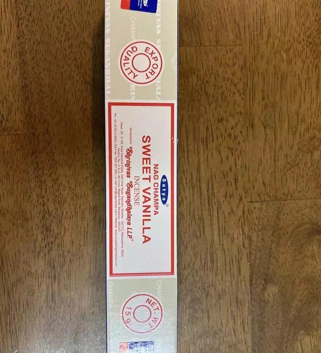 향이 좋네요~ 냄새나는 요리했을 때 냄새 지우기 용으로도 좋아요
