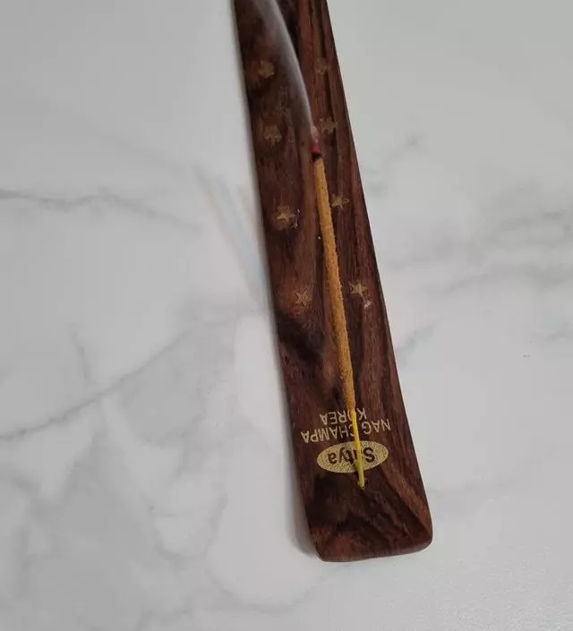 향 좋고 냄새 잘 흡수 시키네요
