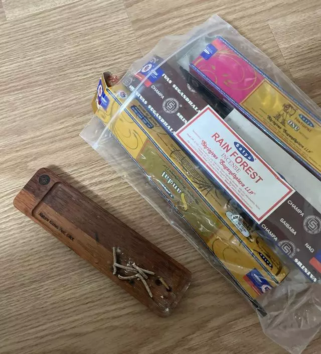 너무 잘쓰고 있어요 ! 향도 좋고 오래가니 좋습니다^^
