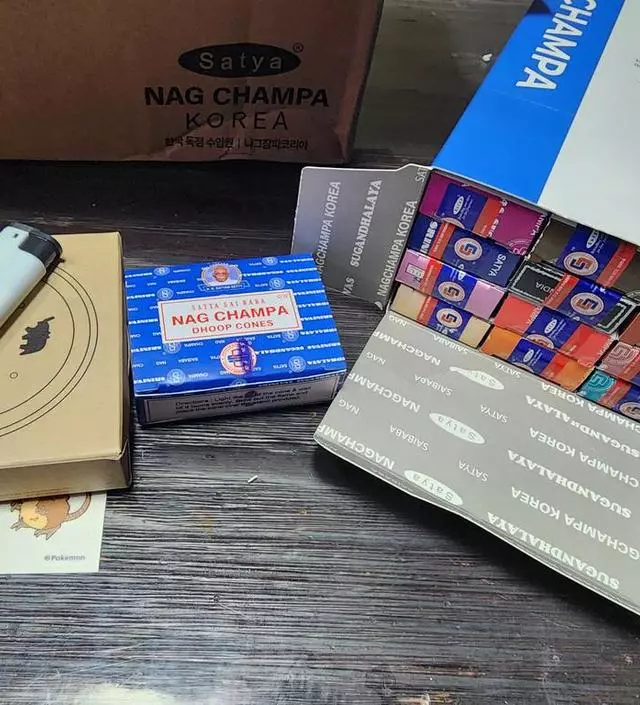 집에서도잘사용하고 캠핑가서도 쓰는제품입니다 다쓰고나면 또 구매할생각입니다
