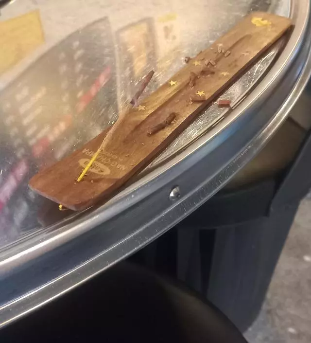 가게에서 항상 잘 쓰고 있어요.
