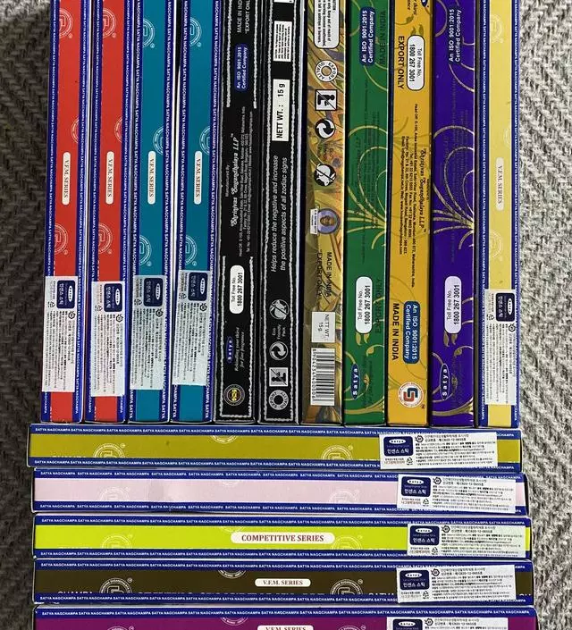 사용하던거 다 써서 재구매하려하니 때마침 행사중이더라구여. 이번에 사용하지 않은 향