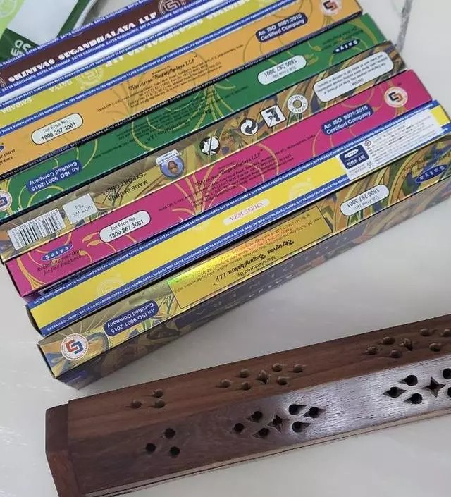 좋아요 넉넉하게 구매해서 엄마랑 향 나눠서 집에서 피는데 좋아용
