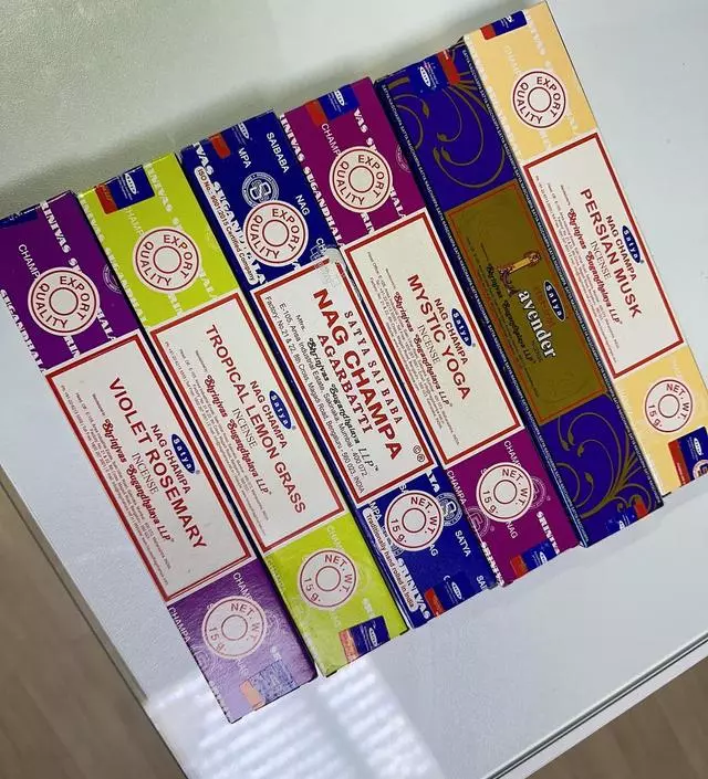 가루가 떨어지는건 왜인지 모르겠지만 우선 좋아요
