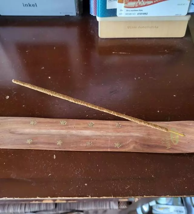 힐링하고 싶을때 피우면 마음이 안정돼요
