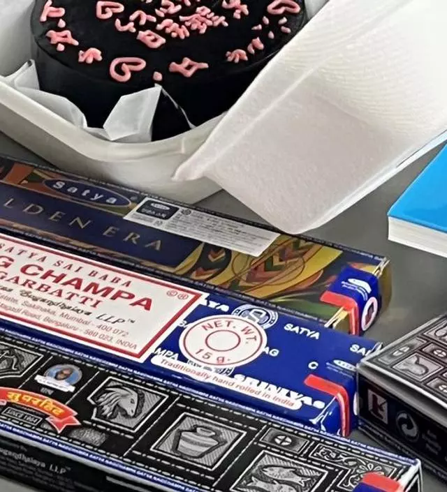 친구 선물로 구매했는데 배송도 빠르고 포장도 깔끔하게 왔어요!
