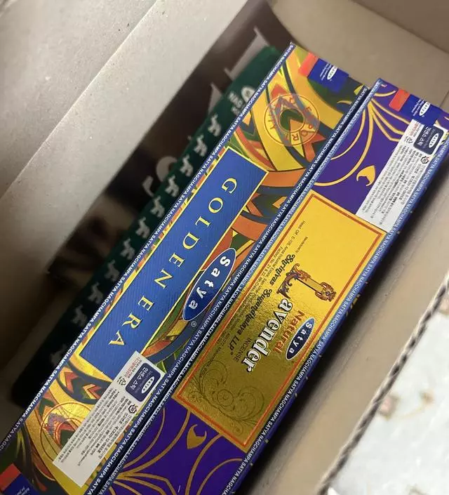 인센스 데이에 저렴하게 잘 샀어용
