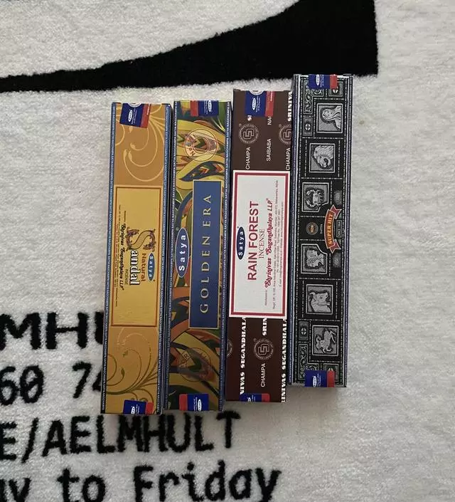 할인 할 때 더 몽땅 사 줘야겠어요 헤헤
