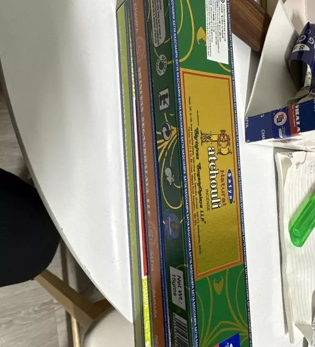 처음 사용하는데 향이 너무 좋네요
