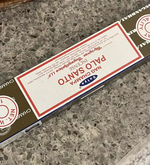 항상 나그참파만 써요
