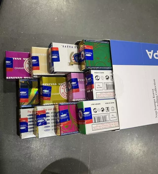 수량이 넉넉해서 부족함 없이 사용하고 있습니다
