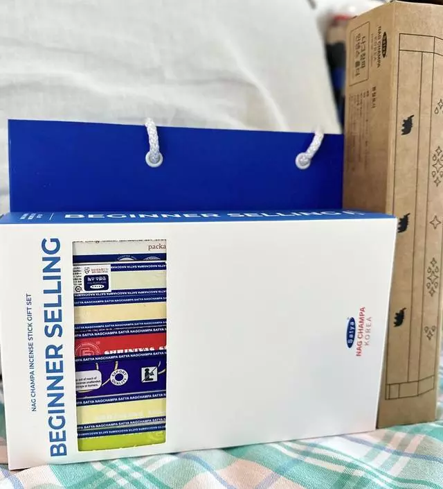 캠핑갔을때 인센스를 좋아하는 언니가 생각나서
