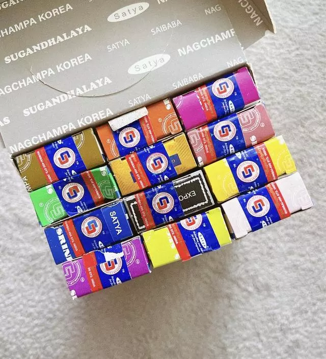 평소에 인센스를 좋아하는데 특히 슈퍼히트 가장 좋아해요! 이번에 새로 이사한 곳에서