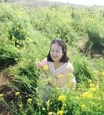 제주도 여행갔을때 내내 하고 다녔던 붙임머리에요. 제가 머리손질은 잘못하지만 퀄리티