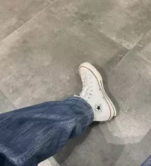 컨버스 척테일러 70하이빈티지 화이트 컬러 상품 입니다 어느 코디에도 소화가능한 신발