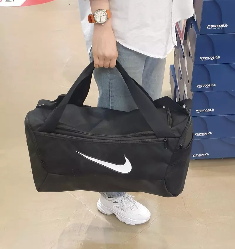 나이키 가성비 좋은 브라질리아 더플백 입니다.
