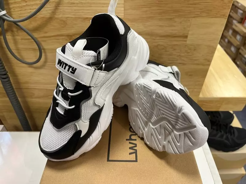 웨버 위티 아동화!
