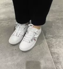 몽타나 MG20 PG7 제품은 여성분들 전용 컬러로 여성분들에게 정말 인기 많은 상품입니다