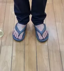 웨버 버블 쪼리제품은 단색으로 나온 제품이라 코디하시기에도 굉장히 좋은제품이며, 청