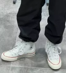 이제품은 컨버스 척70 하이 빈티지 캔버스 제품입니다.
