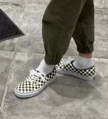 이 제품은 어센틱 입니다.
