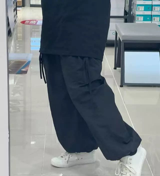 미쯔의 예쓰 발수 코튼 스니커즈 제품을 소개해드리겠습니다!
