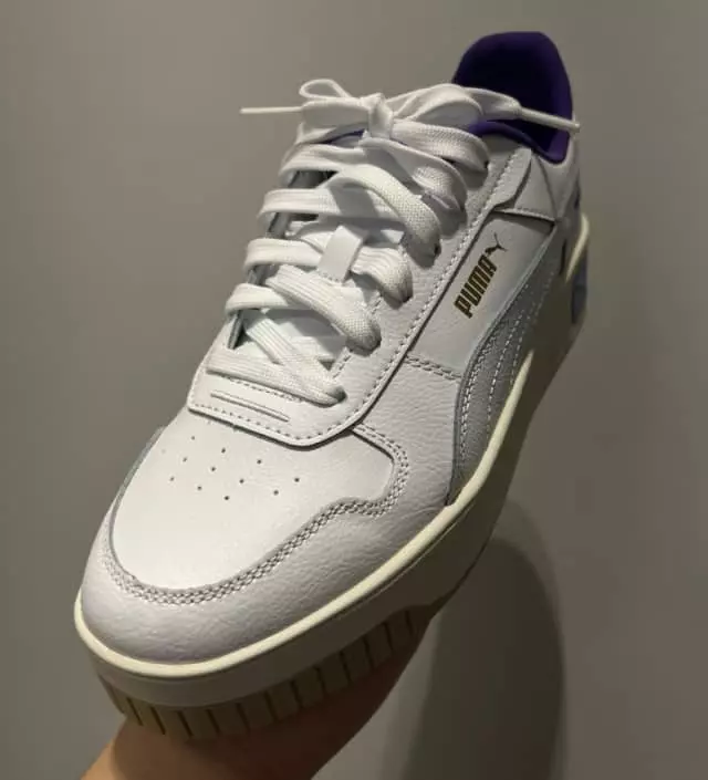 푸마의 카리나 스트릿 제품을 소개해드리겠습니다!!
