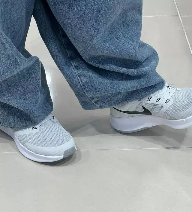 나이키의 런 스위프트3 제품을 소개해드리겠습니다!
