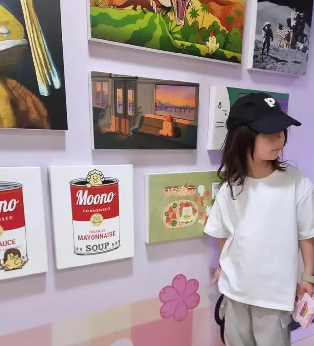 단가라 흰티 너무 마음에 들어요 또 구매 예정 입니다