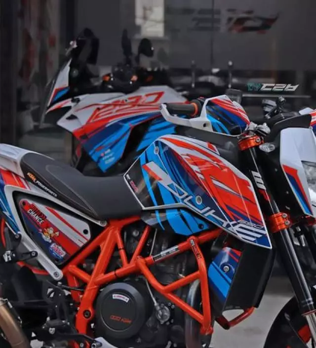 690 DUKE Full Graphic Kit (MS-W) DRB GraphiX (Dabrabbit)