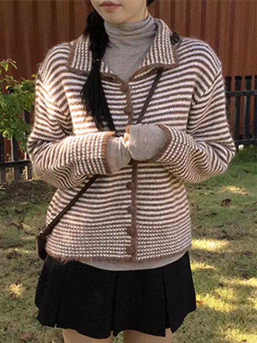 [오늘출발][울가디건🔥스트라이프니트] 모노스트 카라가디건 (겨울니트,니트가디건,울가디건,단가라가디건,루즈핏,카라니트,브라운,하이넥,단가라,포근,출근룩)